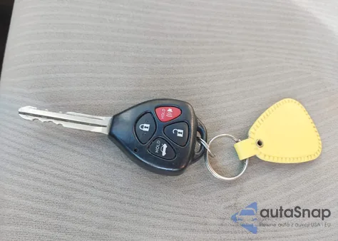 2013 Toyota Corolla Le из США, поврежденный, VIN 5YFBU4EE1DP109331